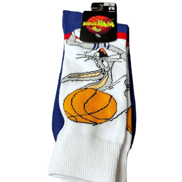 NWT Space Jam™ Bugs Bunny Gender-Neutral Socks for Adults - Picture 2 of 2
